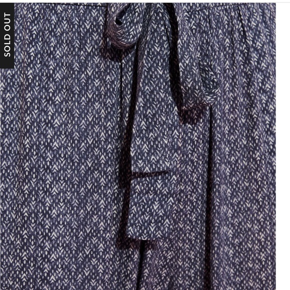 NWOT Vici Prudence Pocketed Jogger Pant - Small - Picture 5 of 16